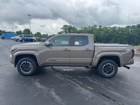 New 2026 Toyota Tacoma TRD Sport AWD/4WD image 6