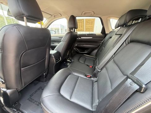 Used 2025 MAZDA CX-5 AWD 2.5 S w/ Select Package image 22