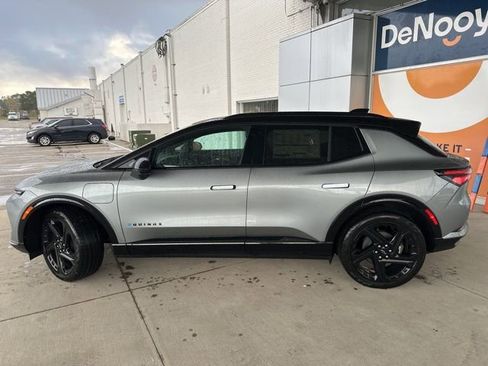 New 2026 Chevrolet Equinox EV RS image 11