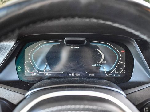 Used 2022 BMW X5 xDrive45e w/ M Sport Package image 22