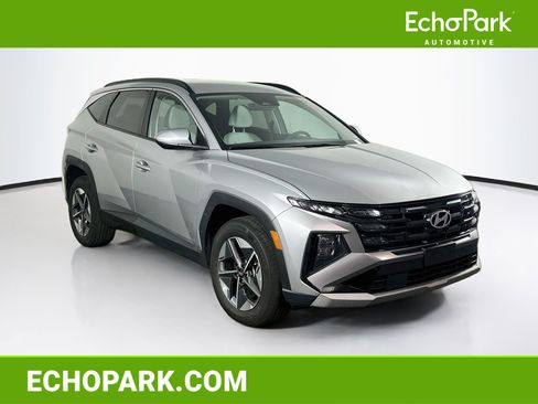 Used 2025 Hyundai Tucson SEL AWD/4WD image 1