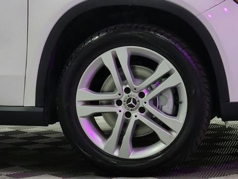 Used 2020 Mercedes-Benz GLA 250 4MATIC image 24