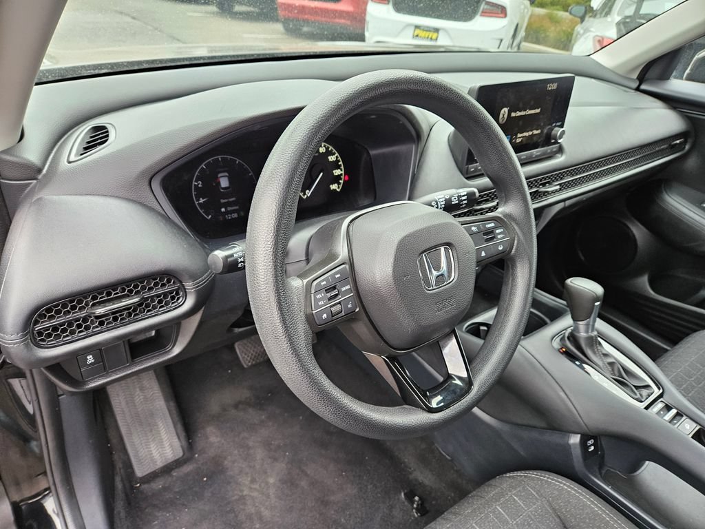Used 2024 Honda HR-V LX image 19