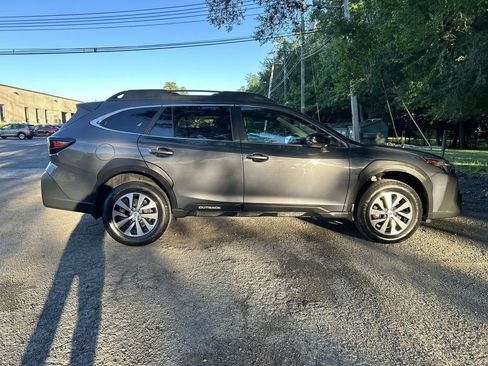 Certified 2023 Subaru Outback Premium AWD/4WD image 9