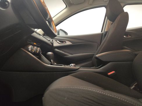 Used 2019 MAZDA CX-3 Sport w/ Sport I-ACTIVSENSE Package FWD image 17