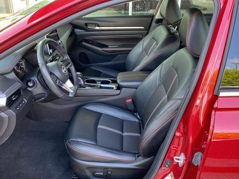 Certified 2023 Nissan Altima 2.5 SR FWD image 16