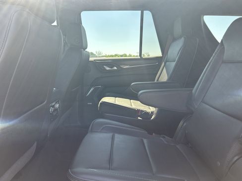Used 2024 GMC Yukon Denali AWD/4WD image 26