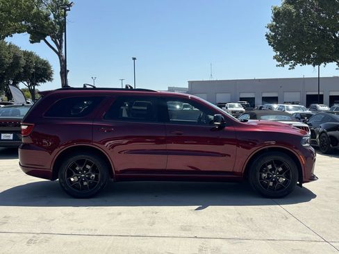 Used 2026 Dodge Durango GT AWD/4WD image 2