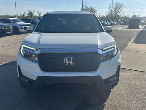 Used 2023 Honda Passport EX-L image 10