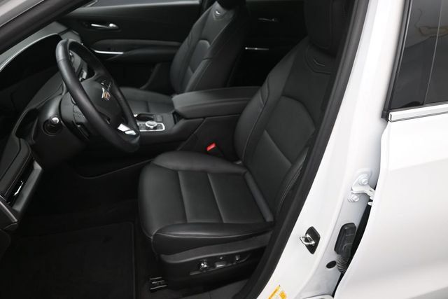 Certified 2024 Cadillac XT4 Premium Luxury AWD/4WD image 11