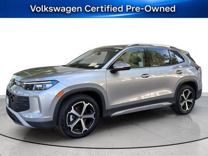 Certified 2026 Volkswagen Tiguan SE w/ Panoramic Sunroof Package
