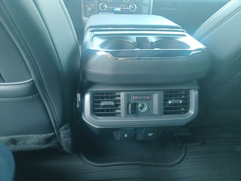 New 2025 Ford F150 Lariat w/ Equipment Group 502A High image 19