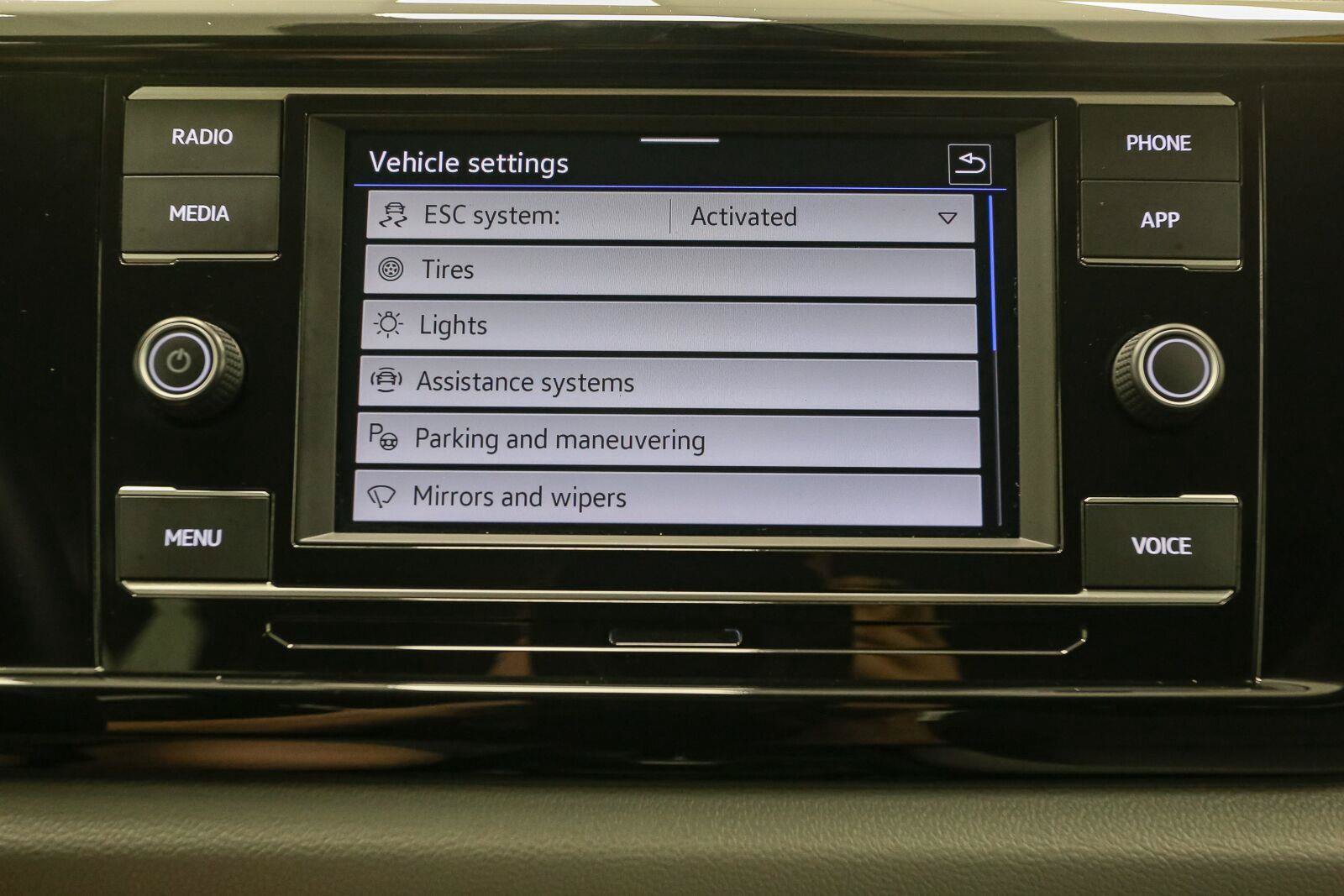 Certified 2024 Volkswagen Taos S AWD/4WD image 27