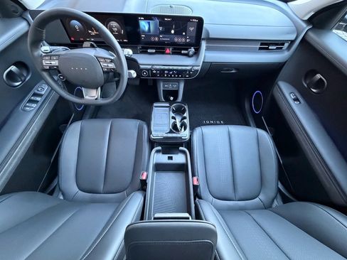 Used 2025 Hyundai Ioniq 5 Limited image 31