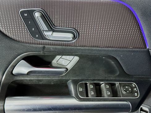 Used 2023 Mercedes-Benz GLA 250 GLA 250 image 24