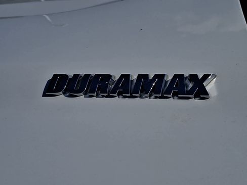 Used 2024 Chevrolet Silverado 1500 RST AWD/4WD image 33