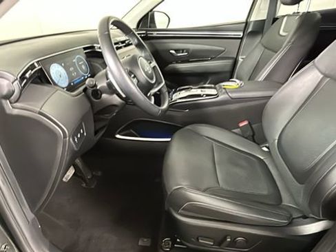Certified 2023 Hyundai Tucson Limited AWD/4WD image 12