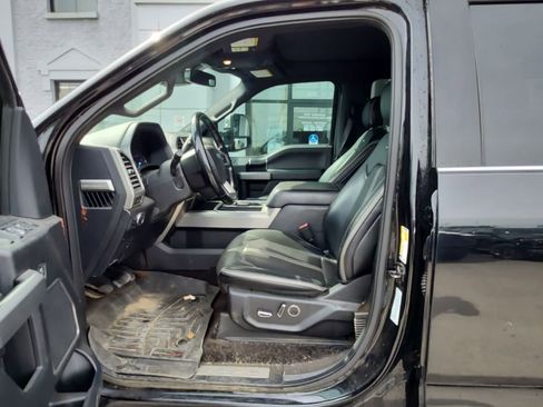 Used 2018 Ford F350 Platinum w/ Platinum Ultimate Package AWD/4WD image 15