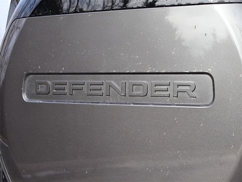 New 2026 Land Rover Defender 110 S image 8