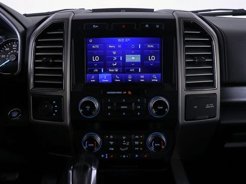Used 2020 Ford F150 Platinum AWD/4WD image 17