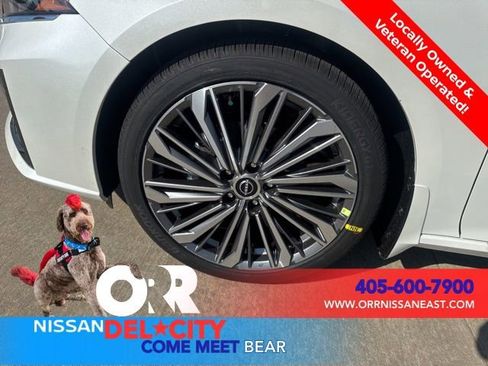 New 2025 Nissan Altima 2.5 SL FWD image 9