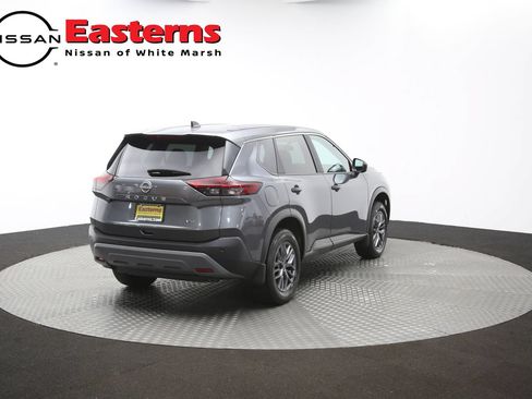 Used 2023 Nissan Rogue S AWD/4WD image 38