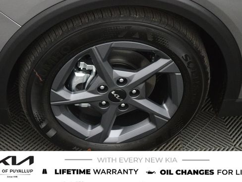 New 2026 Kia K4 FWD image 22