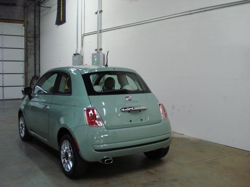 Used 2013 FIAT 500 Pop FWD image 3