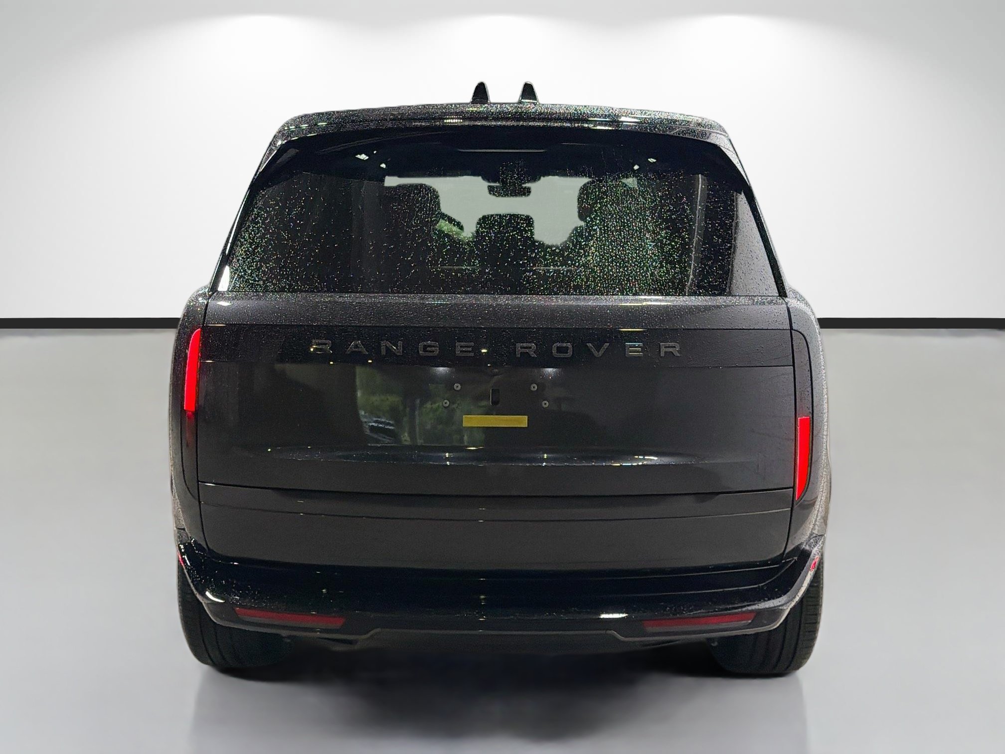 New 2027 Land Rover Range Rover Long Wheelbase SE AWD/4WD image 4