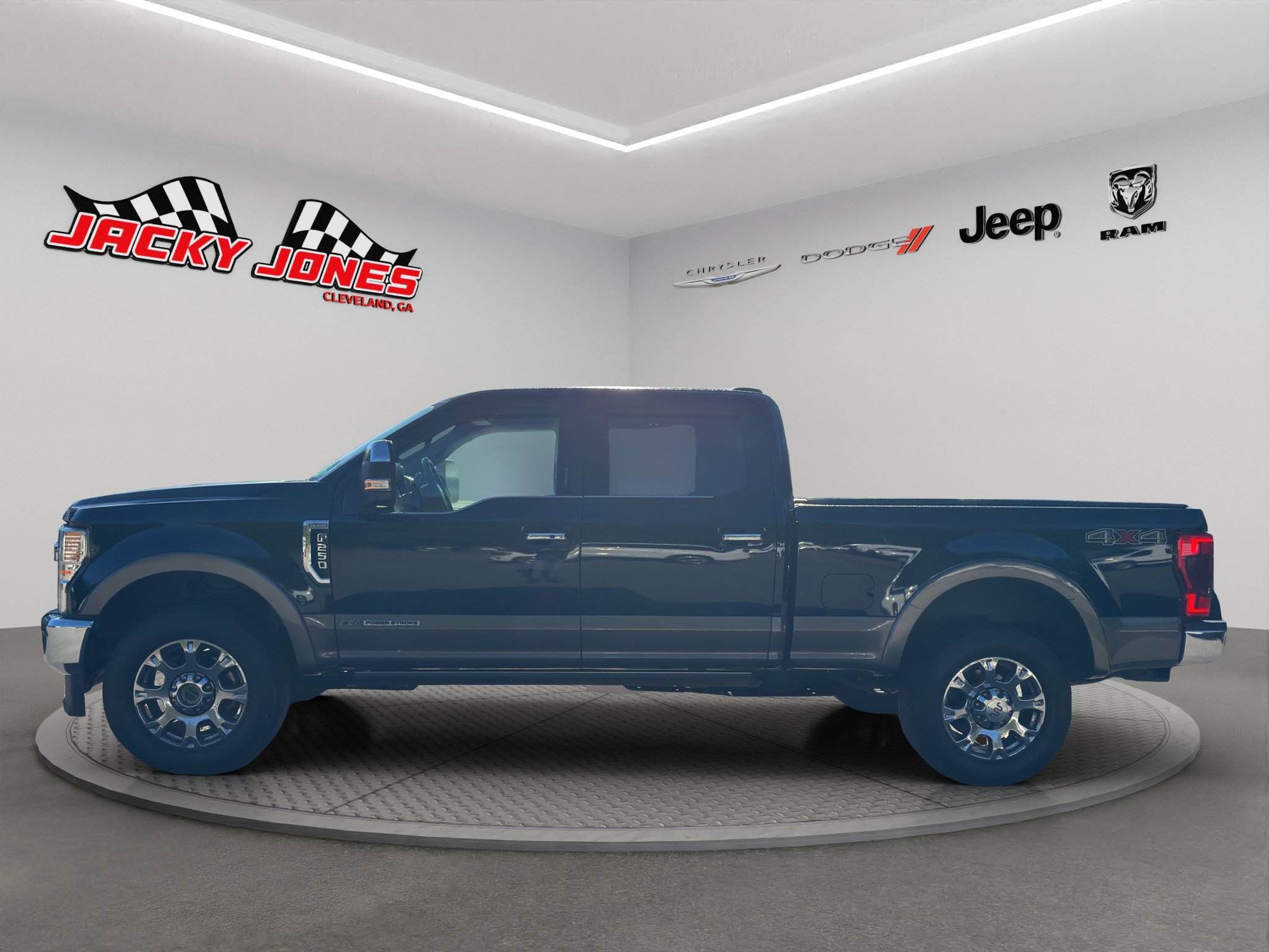 Used 2021 Ford F250 King Ranch w/ King Ranch Ultimate Package AWD/4WD image 2
