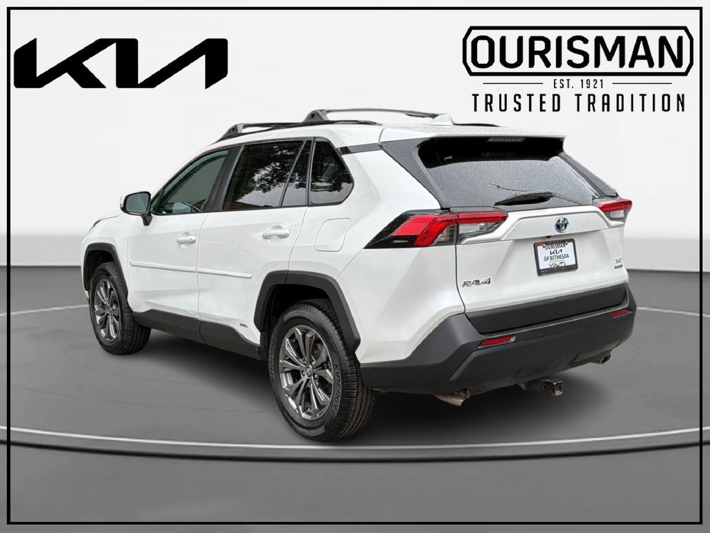 Used 2024 Toyota RAV4 XLE Premium w/ Weather Package AWD/4WD image 3