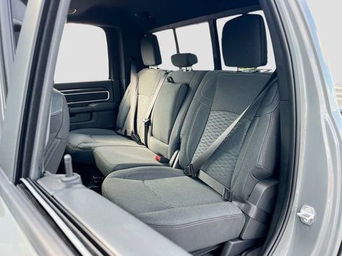 New 2026 RAM 2500 Big Horn AWD/4WD image 22