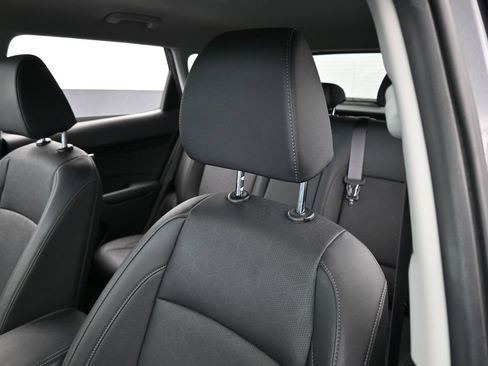 Used 2024 Kia Seltos EX FWD image 17