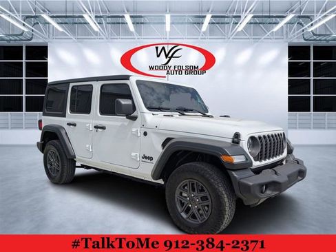 Used 2026 Jeep Wrangler Sport S image 1