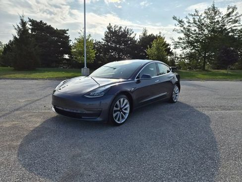 Used 2019 Tesla Model 3 Long Range AWD/4WD image 1