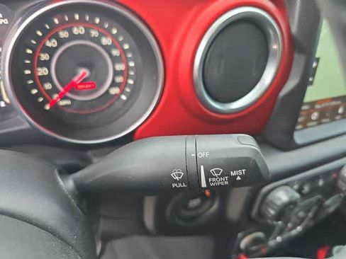 Used 2019 Jeep Wrangler Unlimited Rubicon AWD/4WD image 26