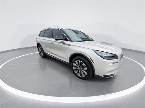 Used 2022 Lincoln Corsair Reserve w/ Elements Package image 2