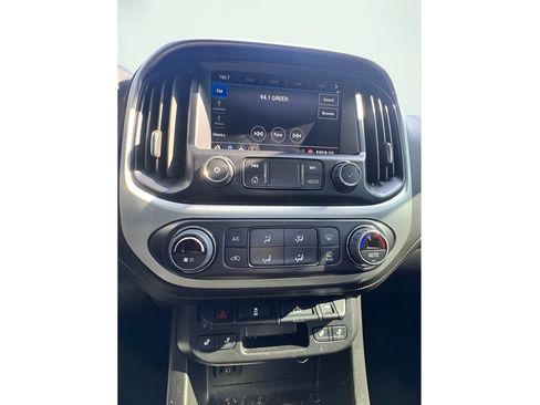 Used 2022 GMC Canyon Elevation w/ Elevation Premium Package RWD image 11