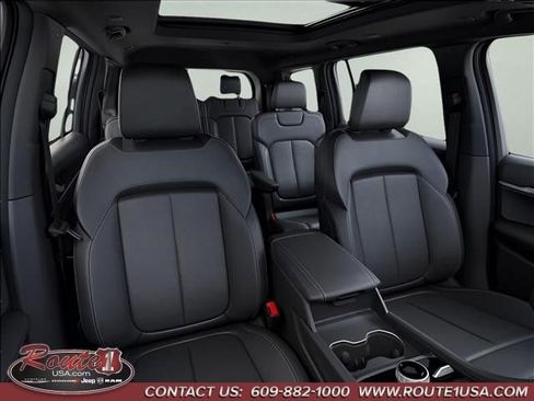 New 2026 Jeep Grand Cherokee L Limited w/ Limited Altitude Package AWD/4WD image 17