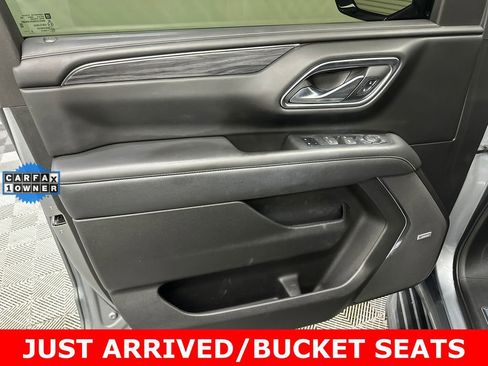 Used 2023 GMC Yukon SLT image 11