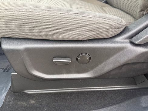 Used 2019 Ford F150 XLT w/ Equipment Group 301A Mid image 6