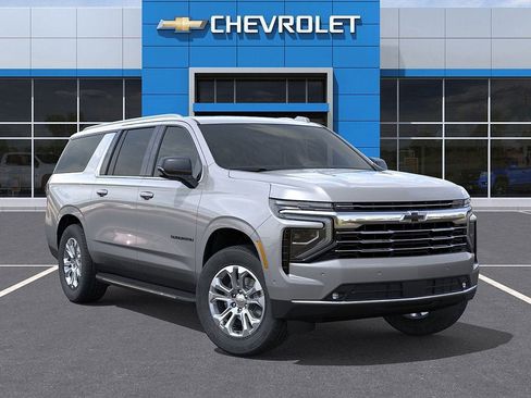 New 2026 Chevrolet Suburban LT w/ Comfort Package image 8