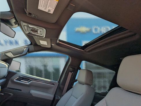 New 2026 Chevrolet Silverado 1500 LTZ w/ LTZ Premium Package AWD/4WD image 18