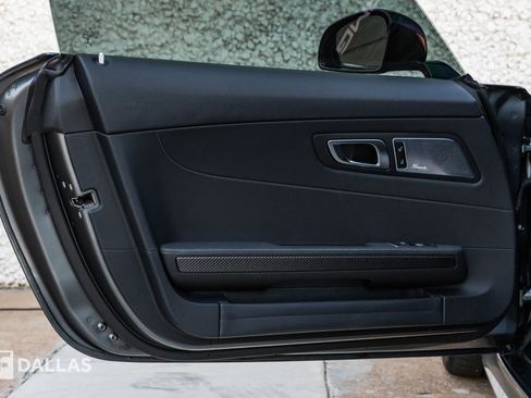 Used 2018 Mercedes-Benz AMG GT R image 26