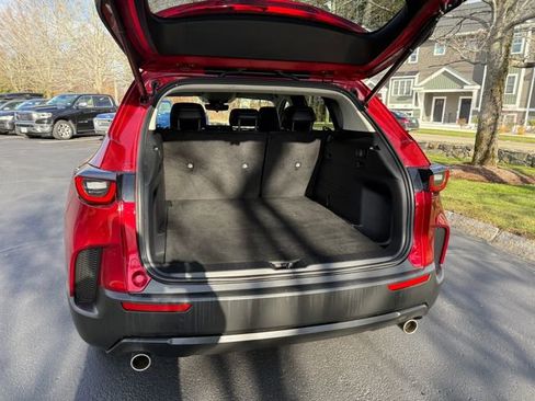 Used 2024 MAZDA CX-50 AWD 2.5 S w/ Preferred Package image 11