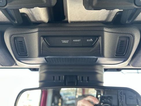 Used 2024 Jeep Wrangler Sahara w/ Safety Group image 18