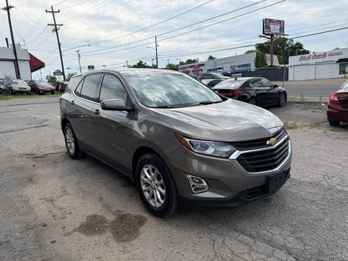 Used 2019 Chevrolet Equinox LT FWD image 7