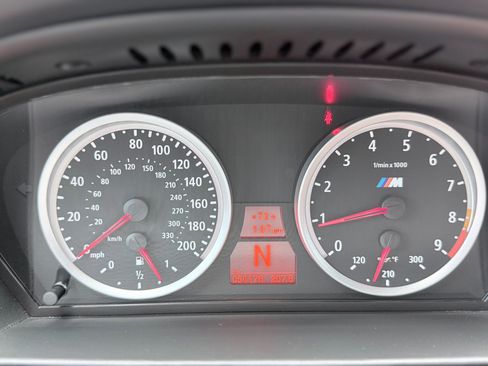 Used 2008 BMW M5 RWD image 14