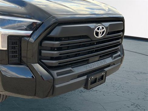 Used 2026 Toyota Tundra SR image 9