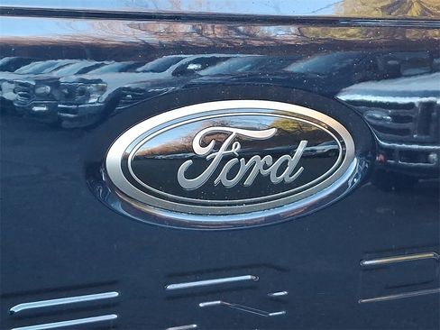 Used 2024 Ford F350 Lariat w/ Chrome Package image 29